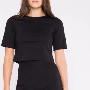 NWT Ponte Knit Short Sleeve Black Crop Top Ripley Rader